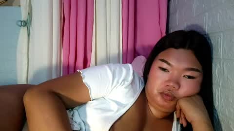 KATE online show from August 10, 5:58 pm