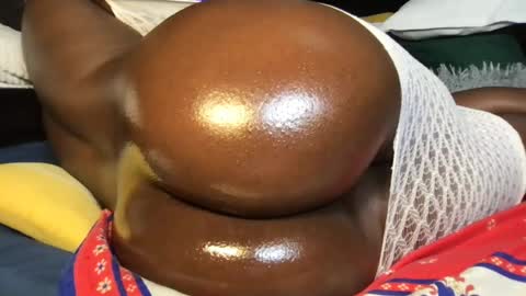 naughty_sandrah online show from August 6, 5:17 am