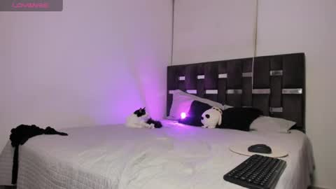 Lana online show from August 15, 3:32 am