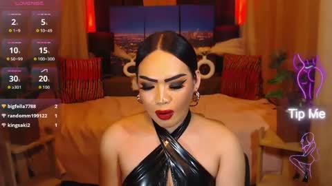 naughtyfridah online show from August 3, 3:46 am