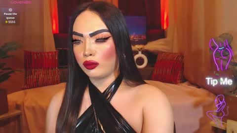 naughtyfridah online show from August 6, 1:15 am
