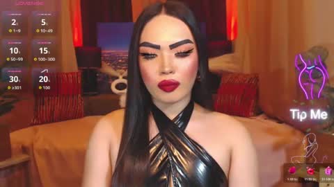naughtyfridah online show from August 6, 2:21 am