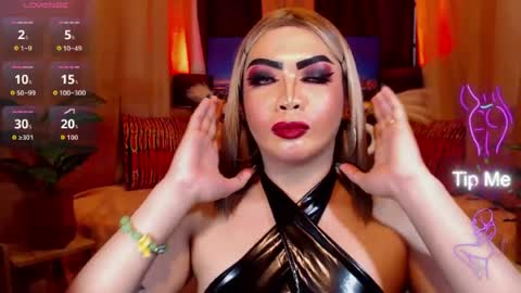 naughtyfridah online show from August 11, 3:19 am