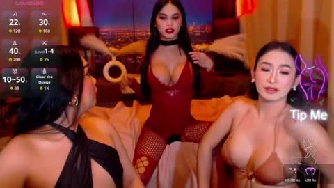 naughtyfridah online show from August 18, 5:02 am