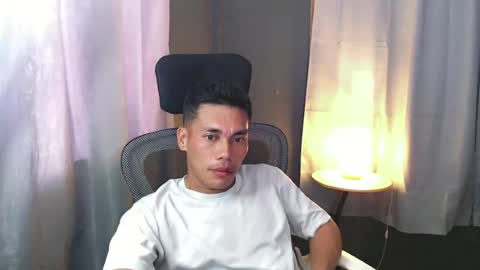 naughtyfuck_boy online show from August 11, 1:51 am