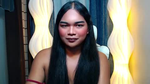 naughtykitty67 online show from August 14, 12:25 am