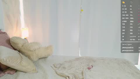 naughtynath_ online show from August 14, 9:18 pm