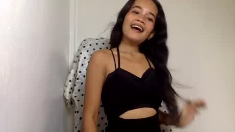 naughtyprincess0212 online show from July 20, 5:21 am