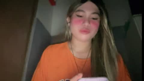 Rose Wilson online show from August 15, 5:28 pm