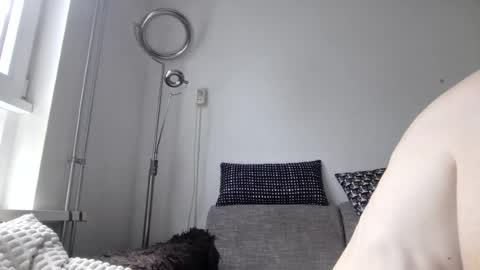 naughtysubboy87 online show from August 15, 3:49 pm