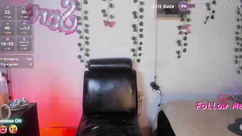 naugthy_curvy1_ online show from August 11, 8:22 pm