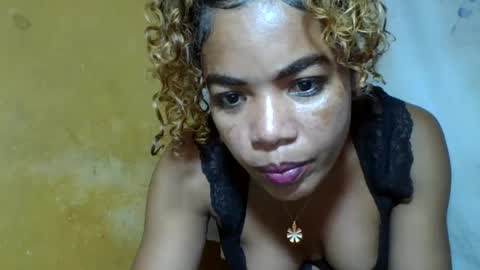 nayrrah online show from August 13, 11:08 pm