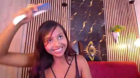 Esmeralda online show from August 12, 4:42 pm