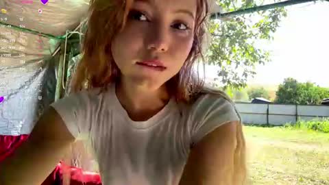 Necole online show from August 15, 5:22 am