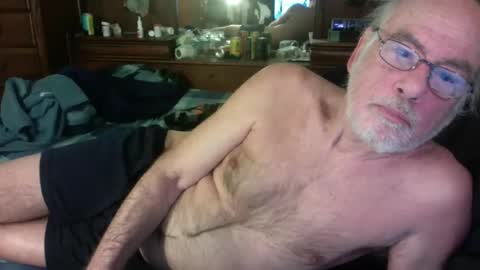 nedddludd online show from April 11, 12:32 am