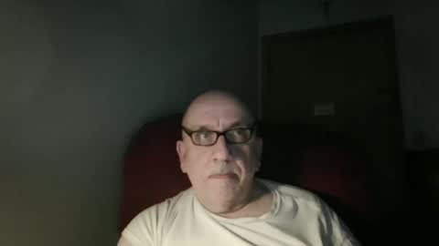Tom online show from June 25, 2:03 am