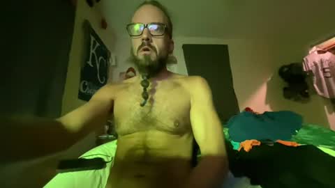 Easy E online show from August 9, 9:21 am