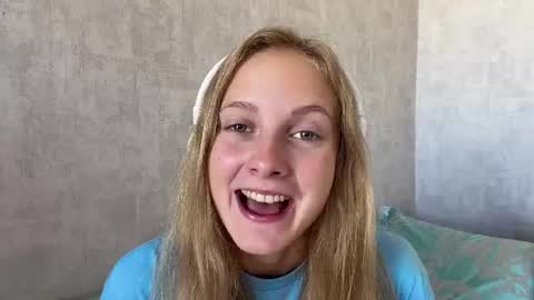 Lisa online show from September 7, 8:20 am