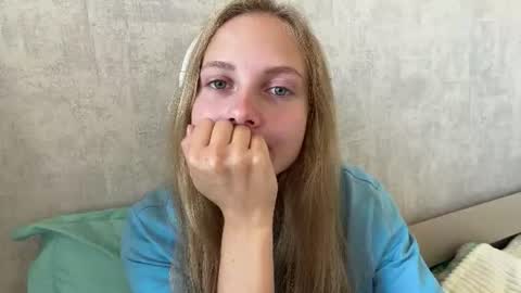 Lisa online show from September 7, 9:26 am