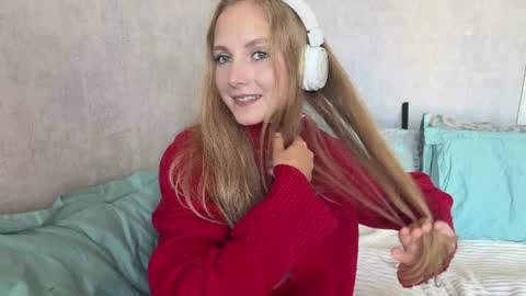 Lisa online show from September 7, 11:38 am