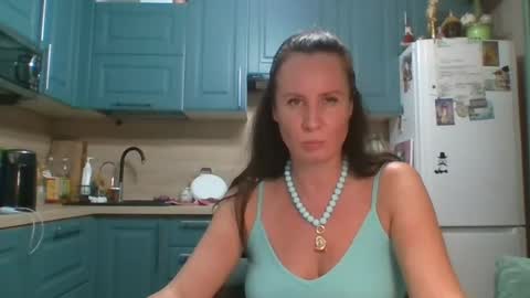 nefertiti05 online show from July 26, 6:46 pm