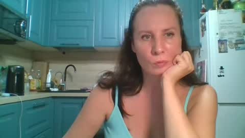 nefertiti05 online show from July 26, 7:52 pm
