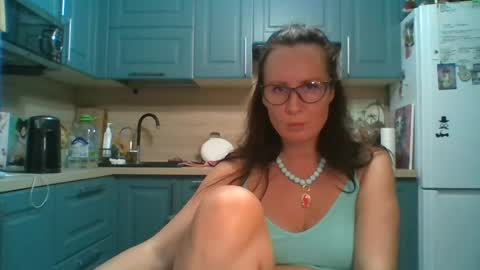 nefertiti05 online show from July 26, 10:04 pm