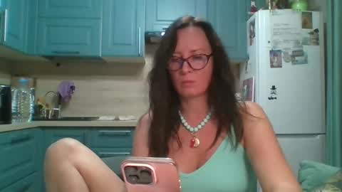 nefertiti05 online show from July 28, 10:16 pm