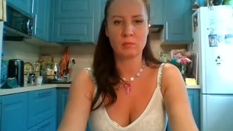 nefertiti05 online show from August 4, 2:36 pm