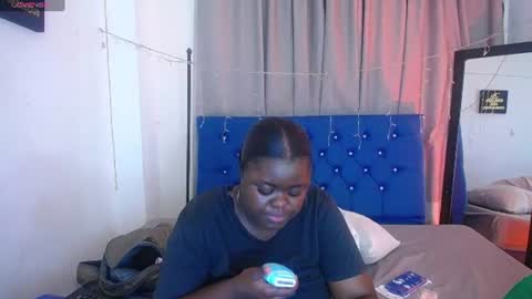  CHIKY  online show from August 12, 3:20 am