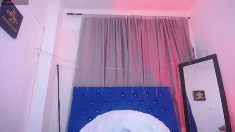  CHIKY  online show from August 12, 7:43 am