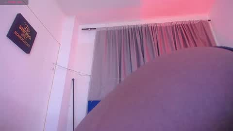  CHIKY  online show from August 13, 3:20 am