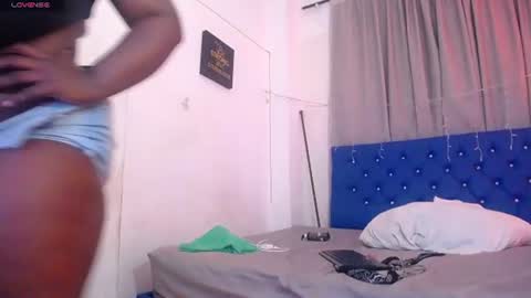  CHIKY  online show from August 13, 5:32 am