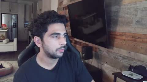 neil online show from August 16, 1:42 am