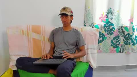 neitan online show from August 13, 3:26 pm
