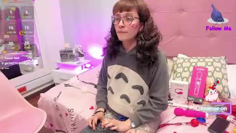 neko_princes online show from August 15, 5:50 pm