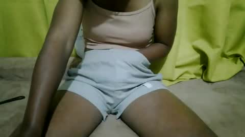 nelia_84 online show from August 11, 11:34 am