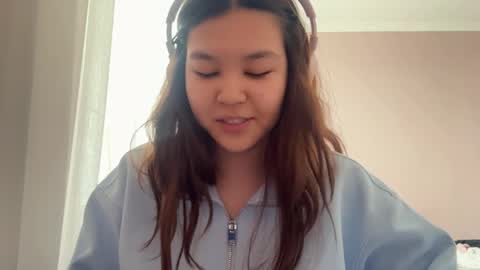 Neli    online show from April 11, 11:21 am