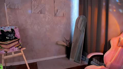 nelie_evans online show from August 7, 4:23 am