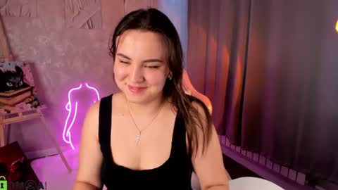nelie_evans online show from August 15, 8:18 am