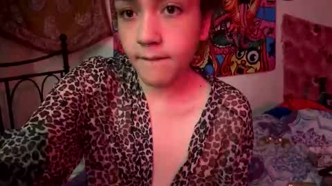 Nell xo online show from May 12, 3:40 am