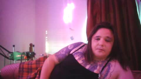 nellimae1989 online show from August 2, 12:39 am