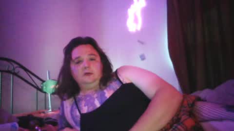nellimae1989 online show from August 3, 12:28 am