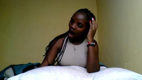 nelly_ebony5 online show from July 23, 9:17 pm