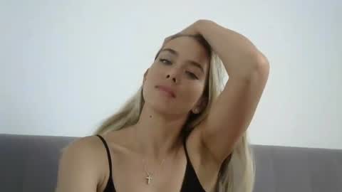 nelly_fortu online show from July 9, 11:26 am