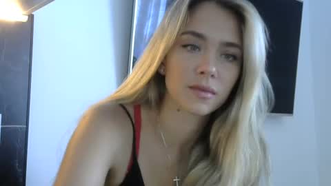 nelly_fortu online show from July 12, 11:05 am
