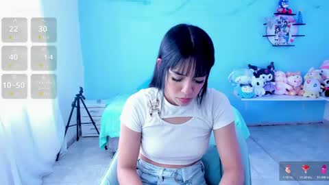 nenitaa_ online show from August 12, 7:16 pm