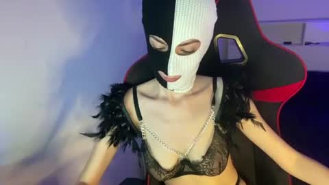 Fieryblow online show from August 10, 10:55 pm
