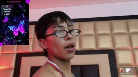 neoxangel69 online show from August 6, 11:48 pm