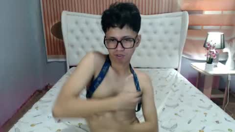 Ethan online show from August 6, 6:12 am